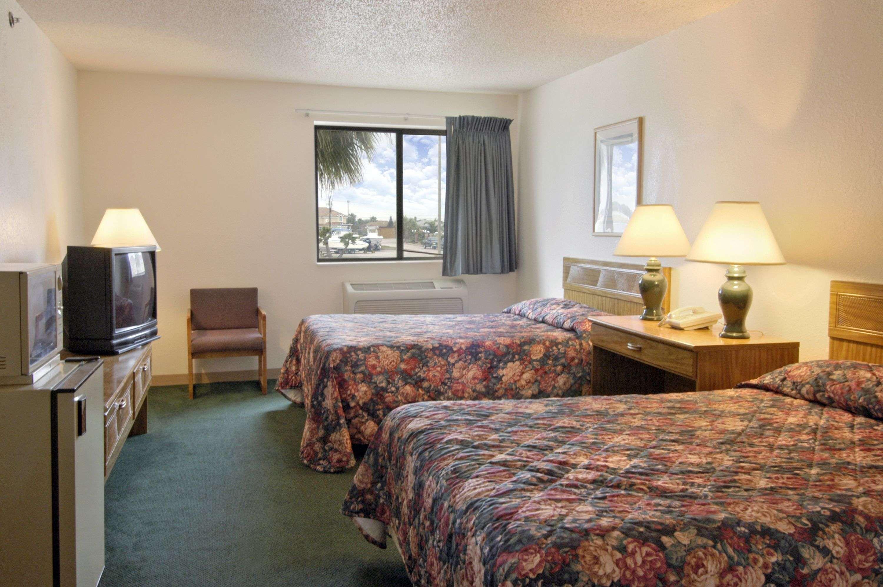 Hotel Super 8 By Wyndham Aransas Pass Exterior foto